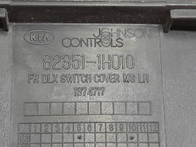 bontott KIA CEED Bal első Ajtóbehúzó