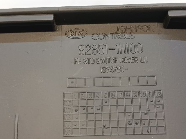 bontott KIA CEED Bal első Ajtóbehúzó