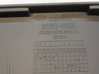 bontott KIA CEED Bal első Ajtóbehúzó