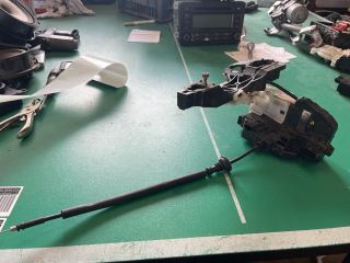 bontott KIA CEED Bal első Ajtózár