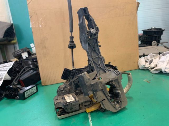 bontott KIA CEED Bal első Ajtózár