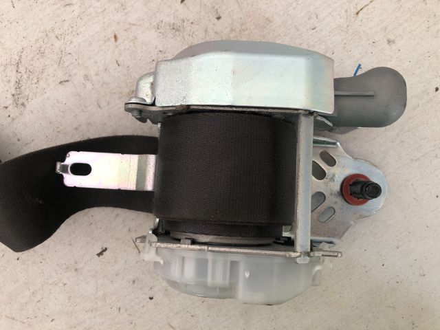 bontott KIA CEED Bal első Biztonsági Öv