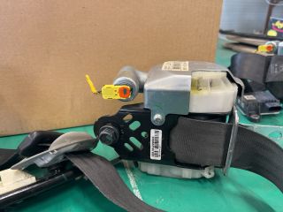 bontott KIA CEED Bal első Biztonsági Öv