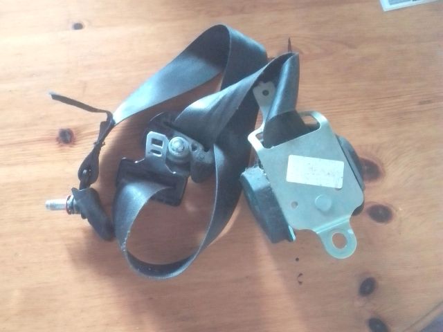 bontott KIA CEED Bal első Biztonsági Öv