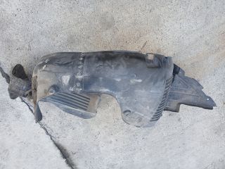 bontott KIA CEED Bal első Dobbetét (Kerékjárati, Műanyag)