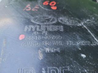 bontott KIA CEED Bal első Dobbetét (Kerékjárati, Műanyag)