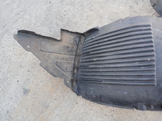 bontott KIA CEED Bal első Dobbetét (Kerékjárati, Műanyag)