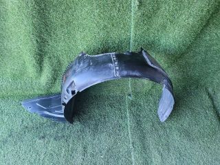 bontott KIA CEED Bal első Dobbetét (Kerékjárati, Műanyag)