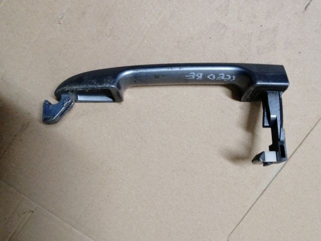 bontott KIA CEED Bal első Külső Kilincs