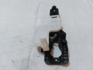 bontott KIA CEED Bal első Külső Kilincsfészek