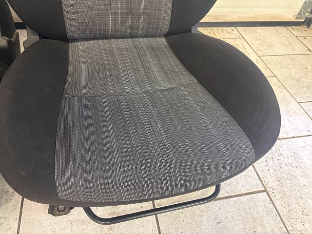 bontott KIA CEED Bal első Ülés