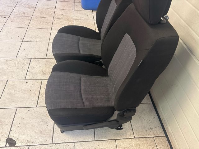 bontott KIA CEED Bal első Ülés