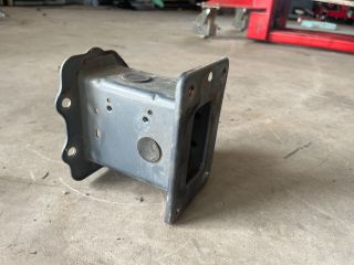 bontott KIA CEED Bal első Ütközéscsillapító