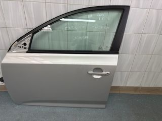 bontott KIA CEED Bal első Zárbetét