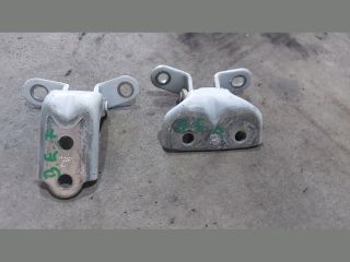 bontott KIA CEED Bal első Zsanér