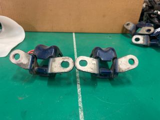 bontott KIA CEED Bal első Zsanér