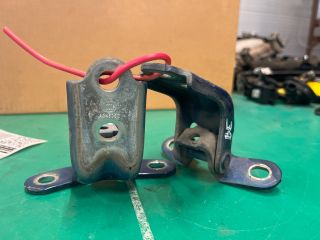 bontott KIA CEED Bal első Zsanér