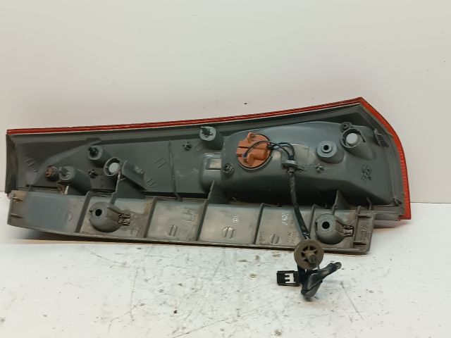 bontott KIA CEED Bal Felső Hátsó Lámpa