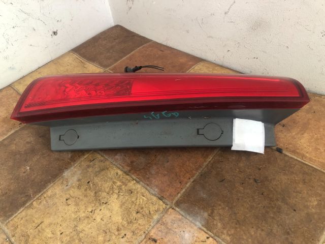 bontott KIA CEED Bal Felső Hátsó Lámpa