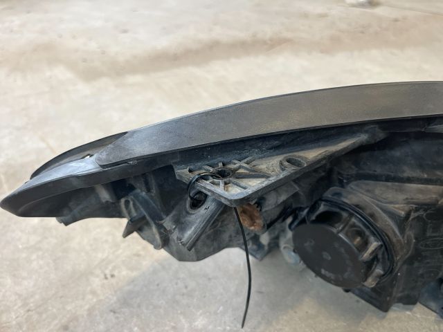 bontott KIA CEED Bal Fényszóró