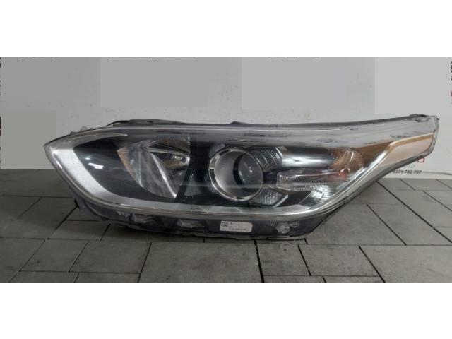 bontott KIA CEED Bal Fényszóró