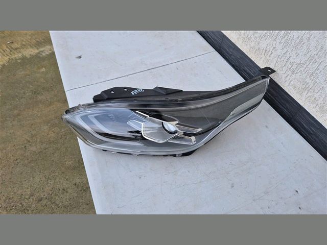 bontott KIA CEED Bal Fényszóró