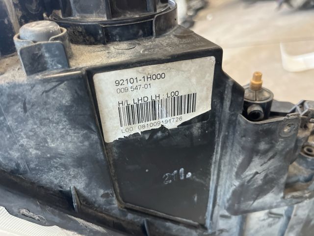 bontott KIA CEED Bal Fényszóró