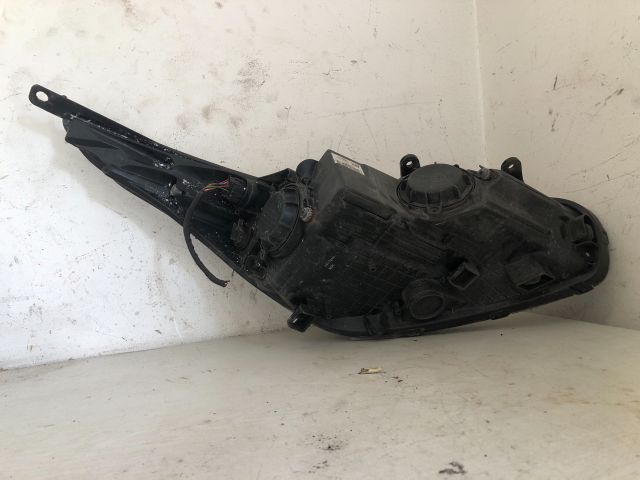 bontott KIA CEED Bal Fényszóró