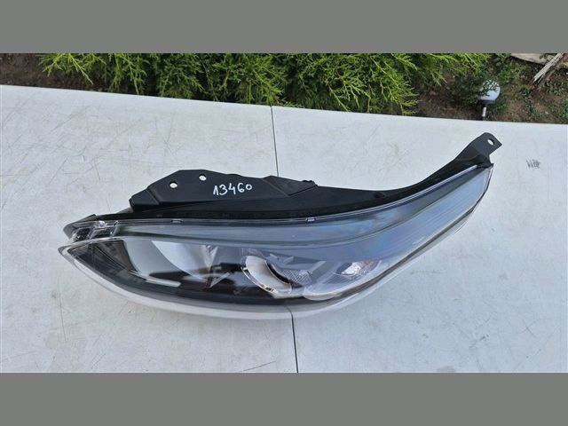 bontott KIA CEED Bal Fényszóró