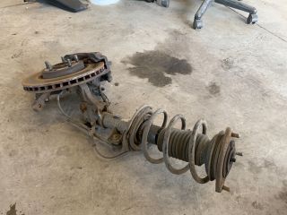 bontott KIA CEED Bal Gólyaláb Csonkállvánnyal