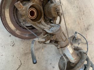 bontott KIA CEED Bal Gólyaláb Csonkállvánnyal