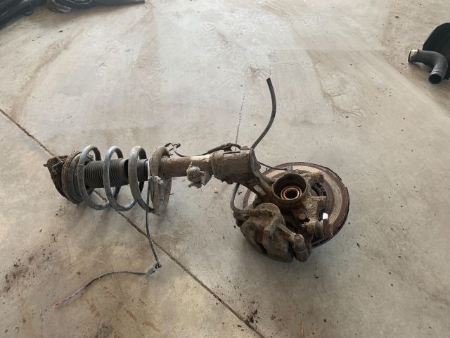 bontott KIA CEED Bal Gólyaláb Csonkállvánnyal