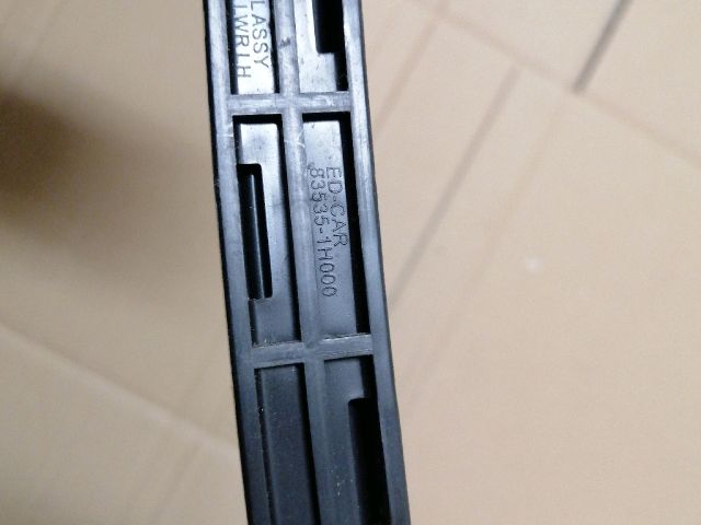 bontott KIA CEED Bal hátsó Ablak Sín