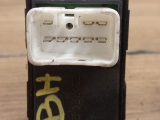 bontott KIA CEED Bal hátsó Ablakemelő Kapcsoló