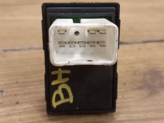 bontott KIA CEED Bal hátsó Ablakemelő Kapcsoló