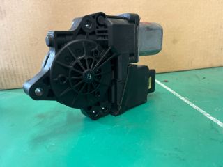 bontott KIA CEED Bal hátsó Ablakemelő Motor