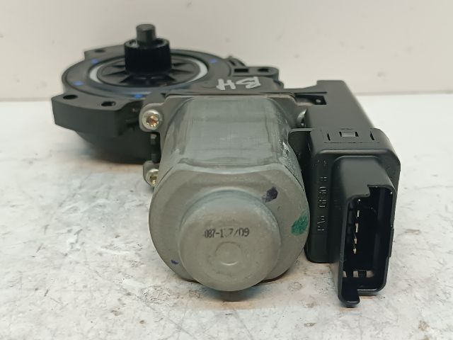 bontott KIA CEED Bal hátsó Ablakemelő Motor