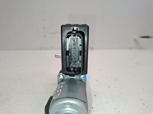 bontott KIA CEED Bal hátsó Ablakemelő Motor