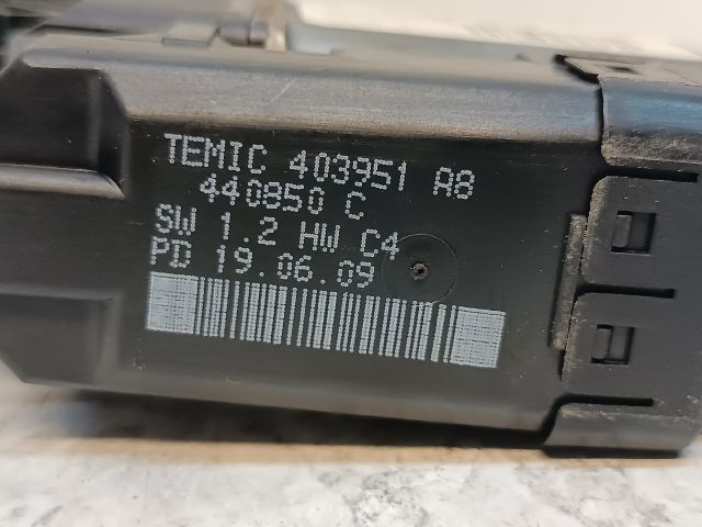 bontott KIA CEED Bal hátsó Ablakemelő Motor