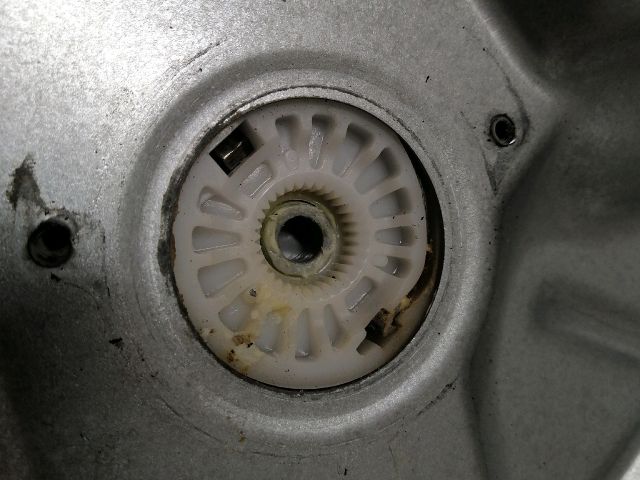 bontott KIA CEED Bal hátsó Ablakemelő Szerkezet (Elektromos)