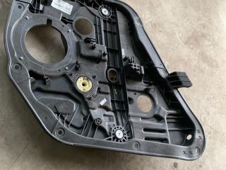 bontott KIA CEED Bal hátsó Ablakemelő Szerkezet (Elektromos)