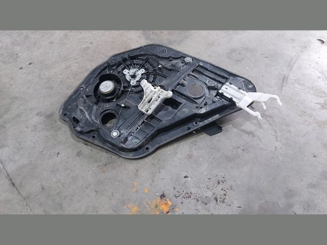 bontott KIA CEED Bal hátsó Ablakemelő Szerkezet (Mechanikus)