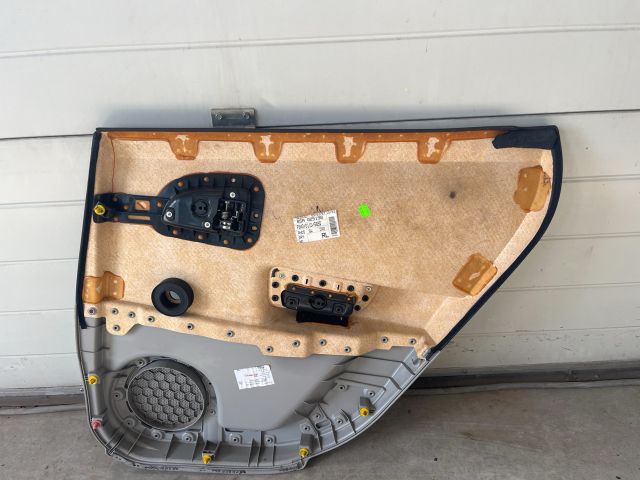 bontott KIA CEED Bal hátsó Ajtó Kárpit