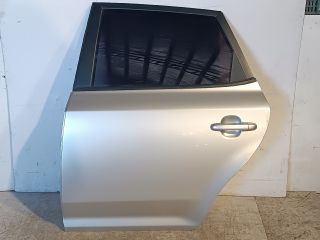 bontott KIA CEED Bal hátsó Ajtó (Részeivel)