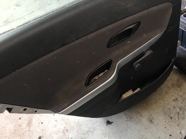 bontott KIA CEED Bal hátsó Ajtó (Részeivel)