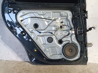 bontott KIA CEED Bal hátsó Ajtó (Részeivel)