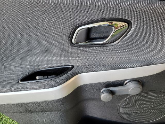 bontott KIA CEED Bal hátsó Ajtó (Részeivel)