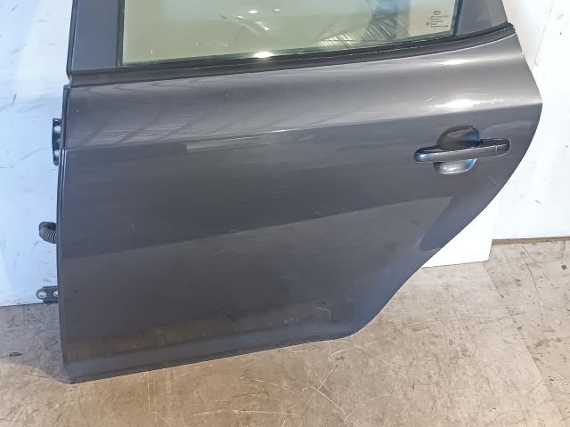 bontott KIA CEED Bal hátsó Ajtó (Részeivel)