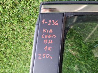 bontott KIA CEED Bal hátsó Ajtó (Részeivel)