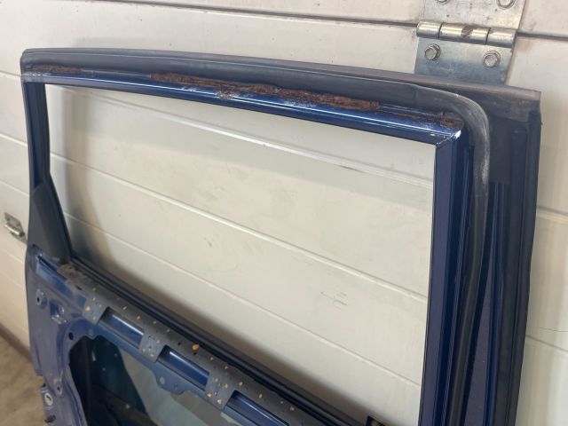 bontott KIA CEED Bal hátsó Ajtó (Üres lemez)